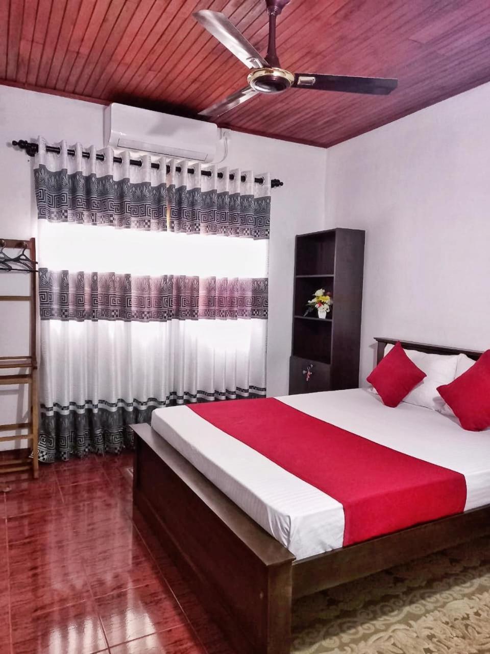 Villa Bell 412 Weligama Esterno foto