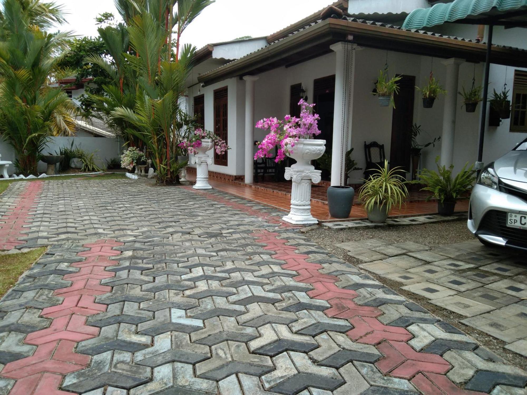 Villa Bell 412 Weligama Esterno foto